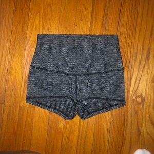 Lululemon Boogie Shorts Size 6